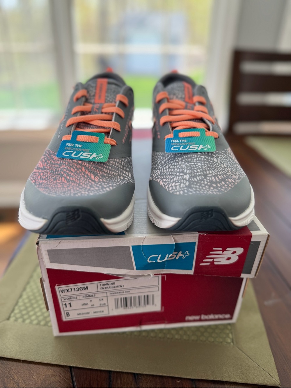 New Balance Women’s 11  Gray and Coral Cush+ Training Sneakers new with tags